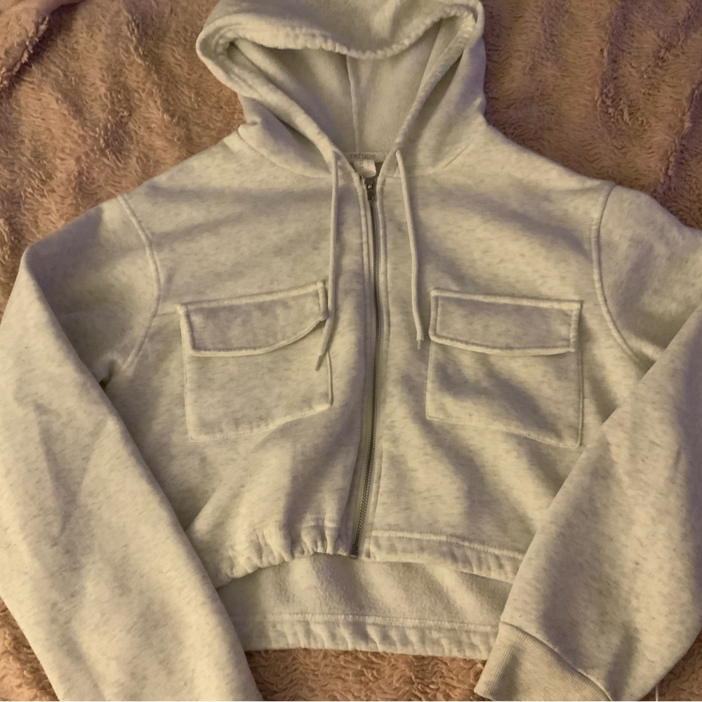 Cozy Gray Cropped Hoodie